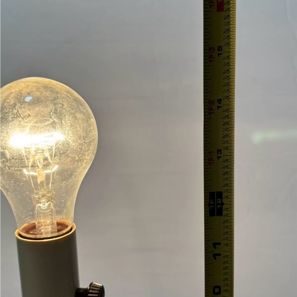 Charming Vintage Brass Swing Arm Elecrtical Lamp (Bulb included) - Picture 11 of 12